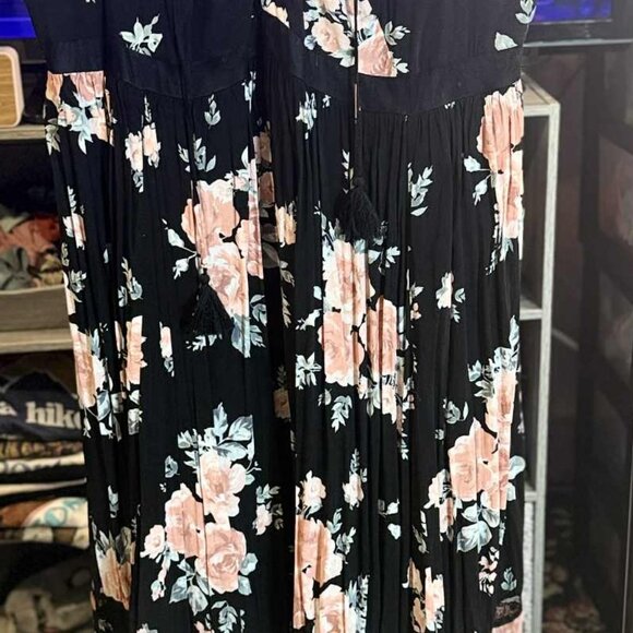 Torrid Size 3 Black Floral Tassel Lace-up Neck Maxi Dress - Picture 7 of 16